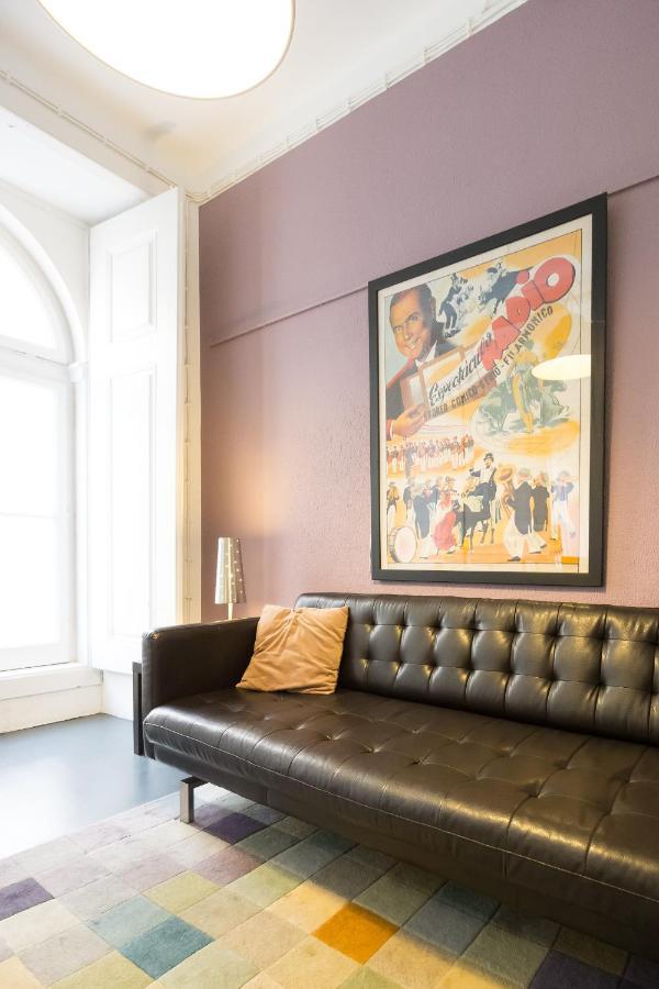 Large & Relaxing Loft In Alfama * Lisboa